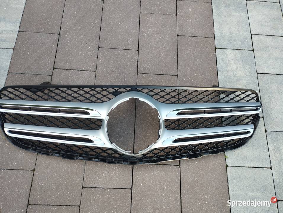Grill Mercedes glc Rok produkcji 2016 Brzeziny
