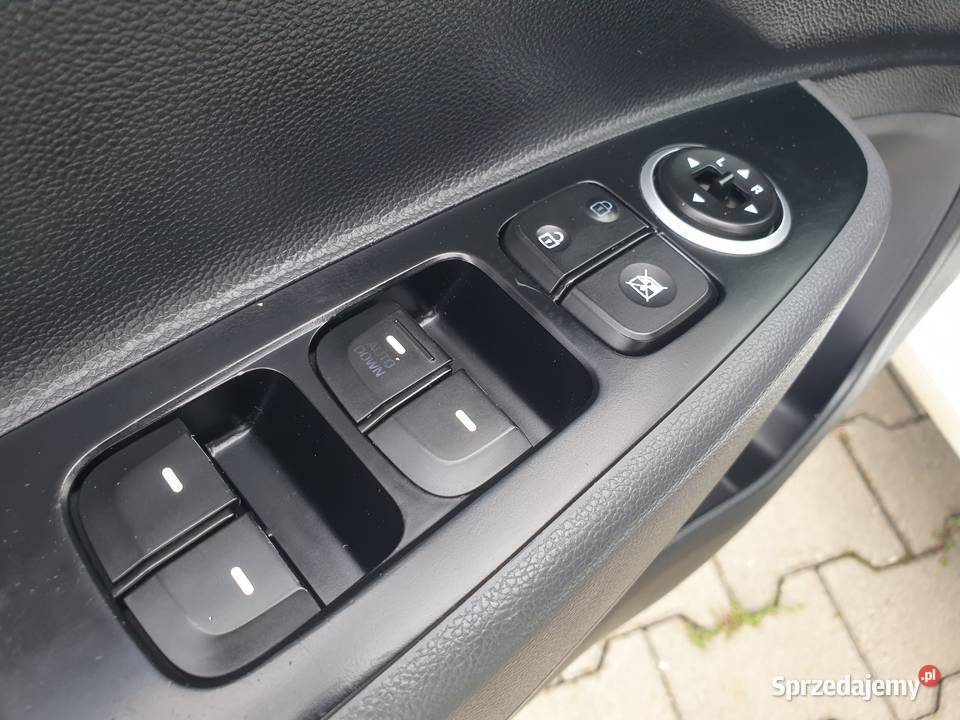 HYUNDAI I10 10 70 opłacony bezwypadkowy Rzeszów