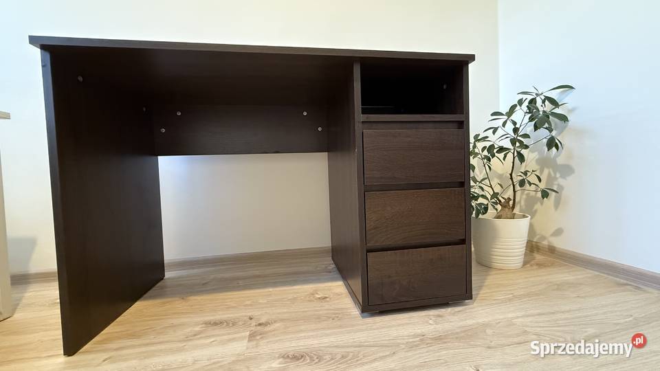 Biurko w kolorze wenge Krynica-Zdrój sprzedam