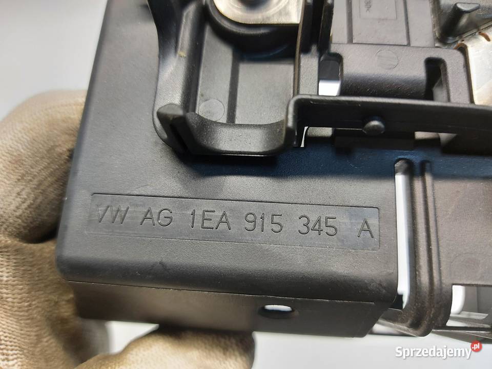 VW ID4 11A 2024r SUV 5D KLEMA BEZPIECZNIK Układ elektryczny, zapłon