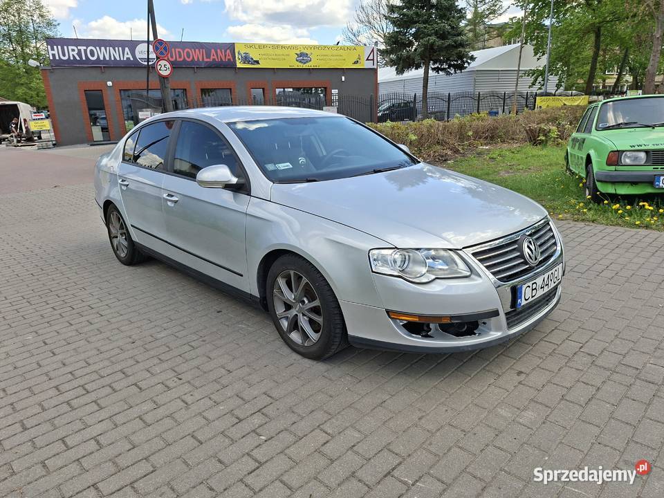 Volkswagen Passat B6 16 benzyna Sedan stan 302001km Bydgoszcz sprzedam