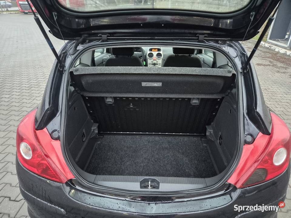 Opel Corsa D 146 Zdrowa Sprawna KLIMA 12 benz 60 2/3 Bujaków