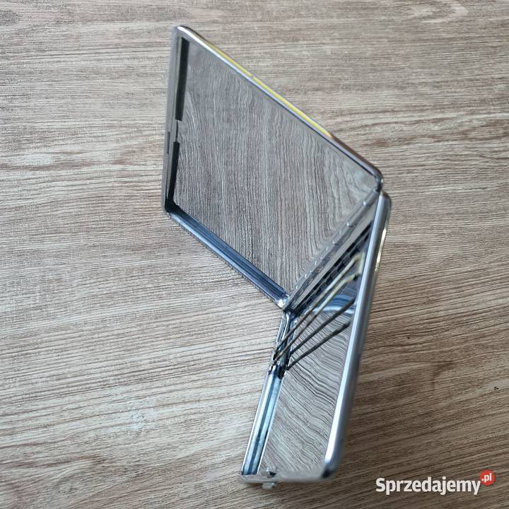 Papierośnica chromowana Antyki, Sztuka, Kolekcje Nowa Sól