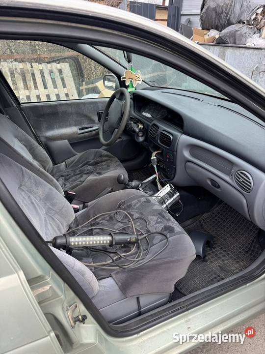 Renault megan 1600cm3 Rzeszów