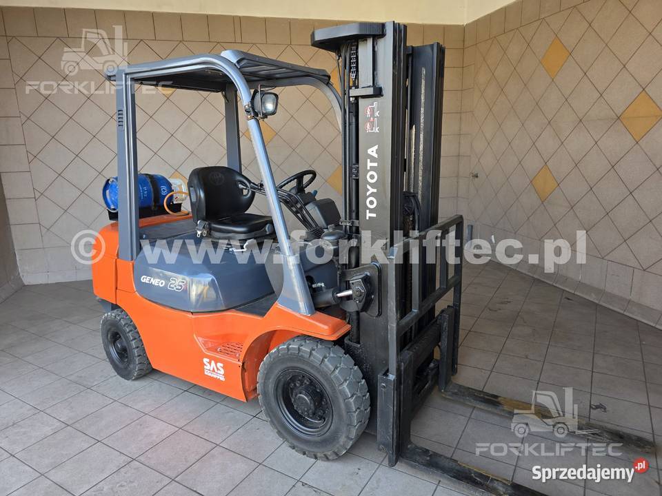 Wózek Widłowy TOYOTA 7FGF25 Triplex TOYOTA 7FG25 regulowane widły Lędziny sprzedam