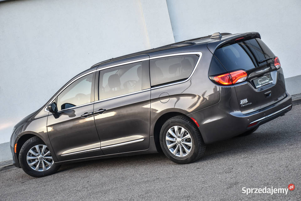 Chrysler Pacifica skórzana tapicerka Pacifica