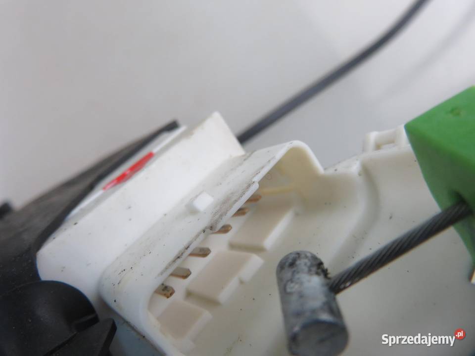 ZAMEK PRAWY PRZEDNI CITROEN C4 I 9686719780