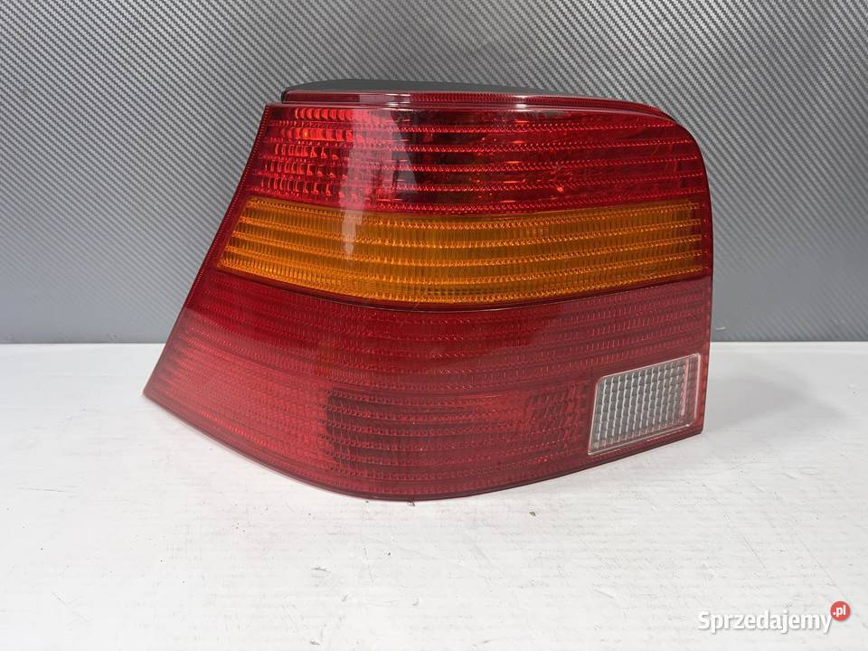 VW GOLF 4 LEWA LAMPA TYŁ HB osobowe Oświetlenie wielkopolskie sprzedam