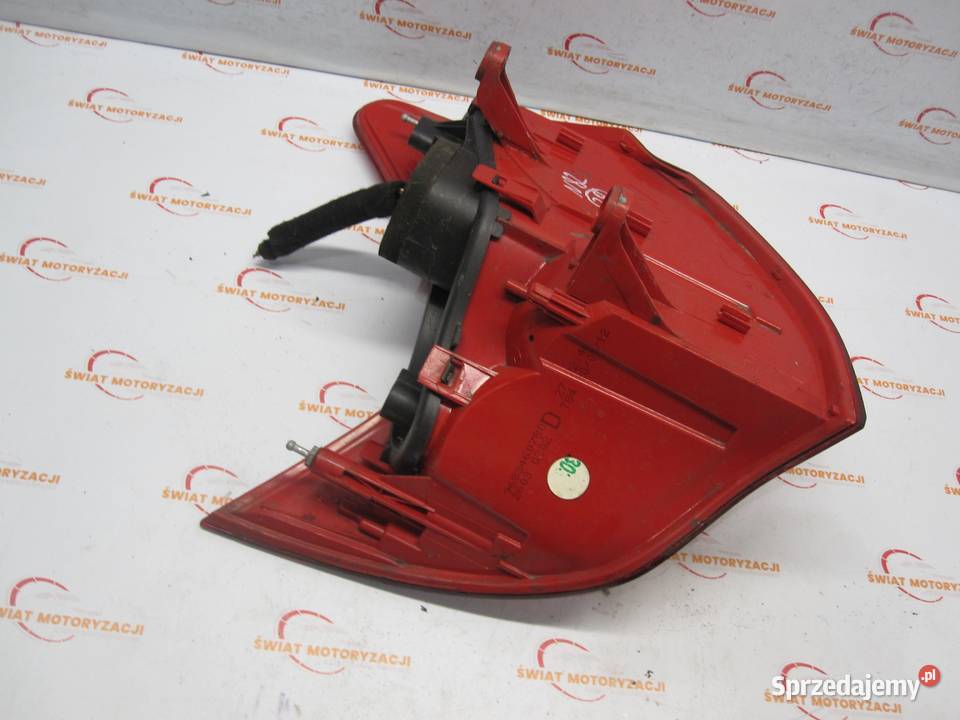 PEUGEOT 3008 I 12r lampa prawa tył 9683460780 sprzedam