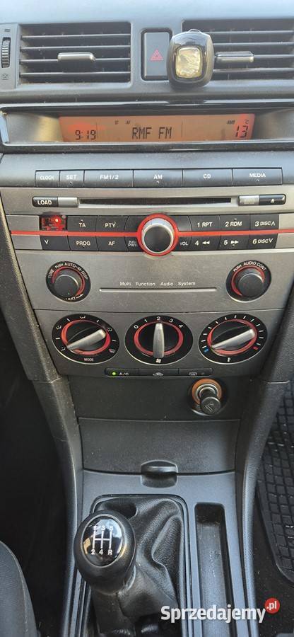 MAZDA 3 HATCHBACK 1600 CITDHAK Głogów sprzedam