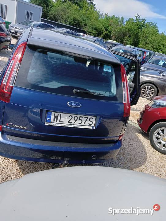 Niezawodny Ford c 2009 przestronny oszczędne w Michałów-Reginów sprzedam