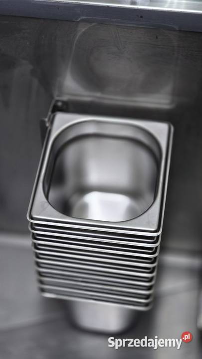 Stół chłodniczy 3 drzwiowy STALGAST 832232 z Siedlce