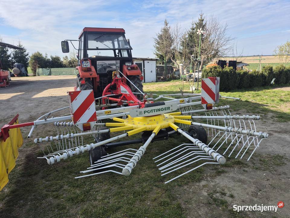 Zgrabiarka Pottinger Top 422 dolnośląskie Nowogrodziec