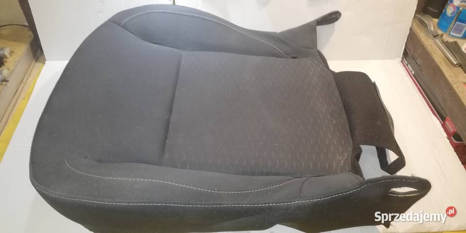 tapicerka fotela przód prawa dolna Renault Clio Piotrków Trybunalski