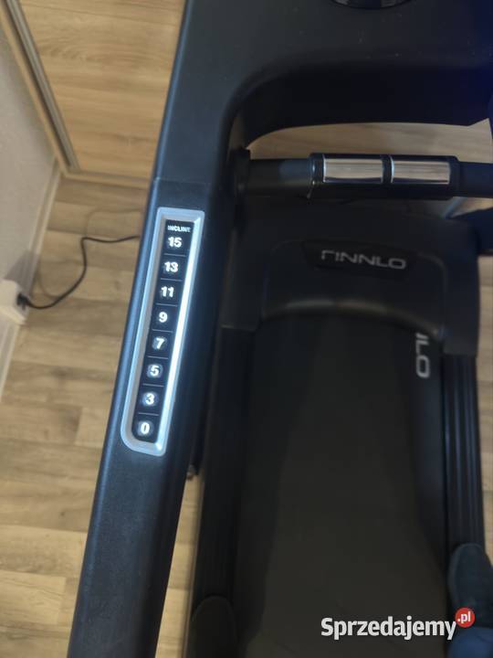 Sprzedam bieżnie Finnlo Sprzęt do ćwiczeń sprzedam