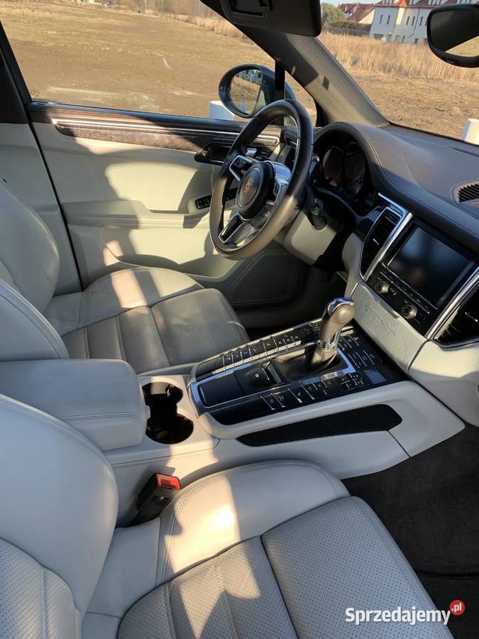 Macan 30 V6 diesel krajowy bezwypadkowy stan Warszawa