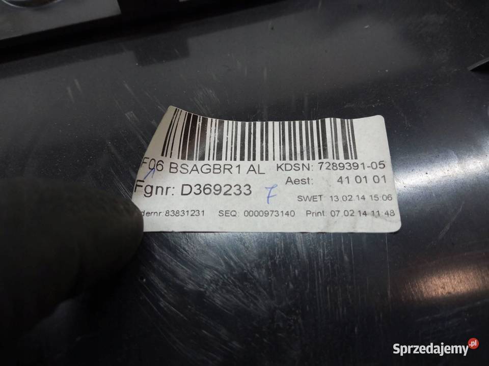 OSŁONA SŁUPKA B LEWA PRAWA DOLNA KPL 7289391 Bmw
