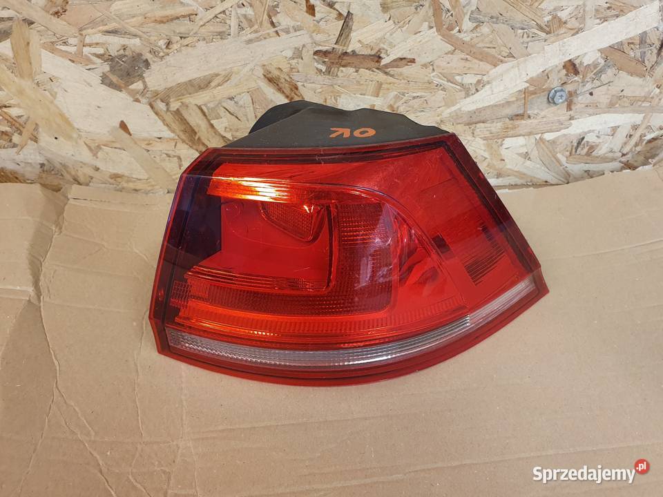 VW GOLF VII 7 KOMBI LAMPA PRAWA TYLNA PRAWY TYŁ Oświetlenie Międzychód