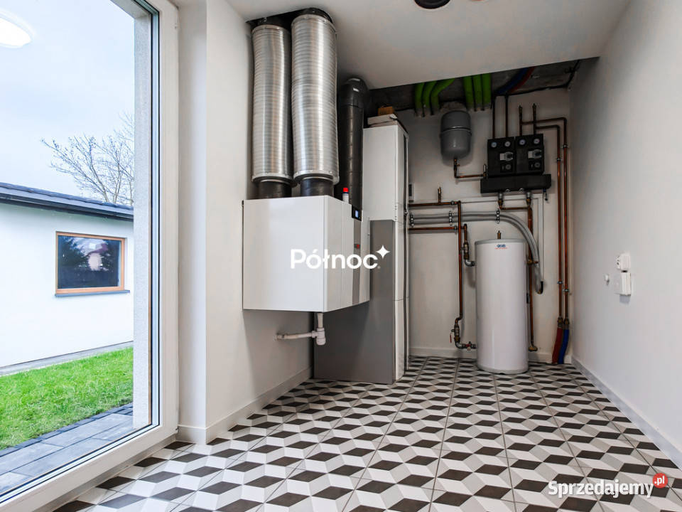 Dom gotowy do zamieszkania Pokrówka wolnostojący Nieruchomości