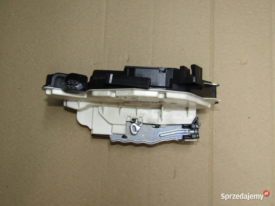 ZAMEK DRZWI LEWY PRZEDNI VOLKSWAGEN UP 10MPI 3D Mysłaków