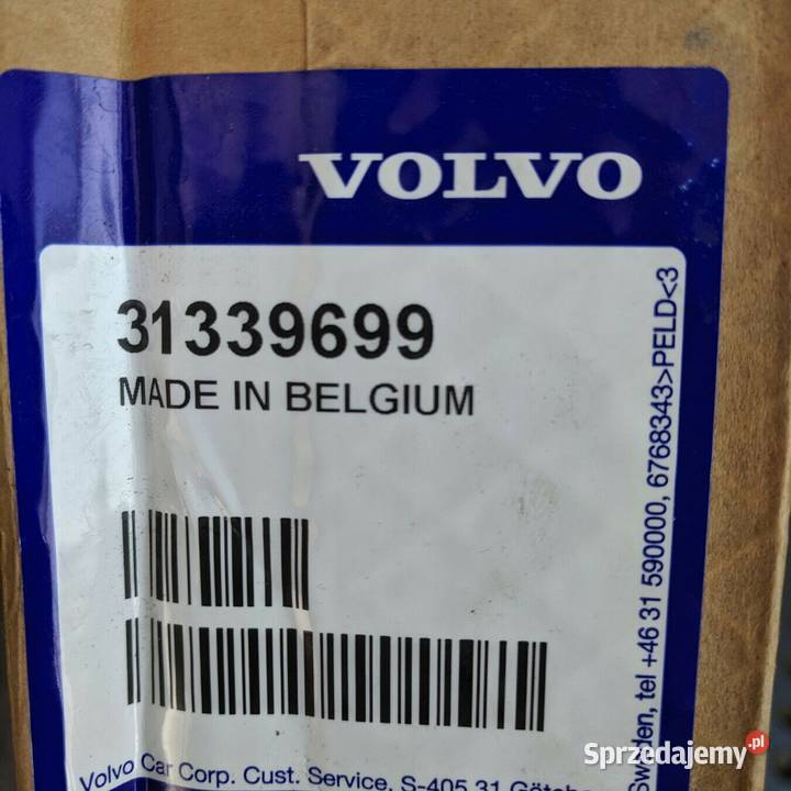 VOLVO V40 pionowa krata kratka bagaznika kpl OE Motoryzacja Bielany Wrocławskie sprzedam