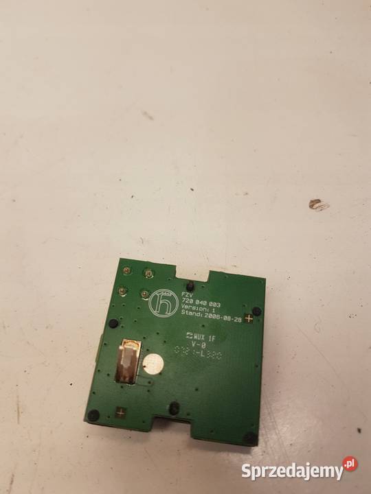 WZMACNIACZ ANTENOWY AUDI A3 A4 A6 4F5035225P Przystajń