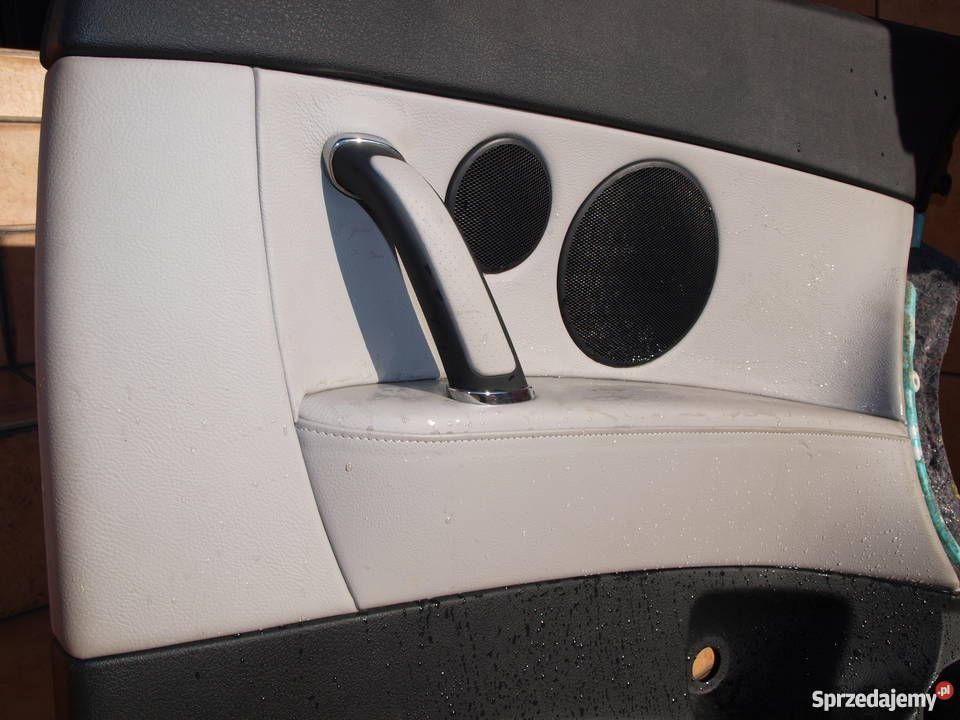 Peugeot 407 Coupe tapicerka boczek prawy tył Motoryzacja