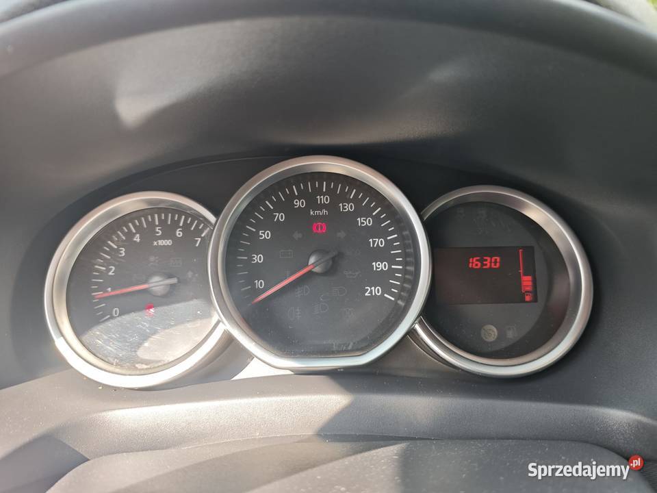 Bezwypadkowy Fabryczne LPG Salon Polska Manual nieuszkodzony Sandero