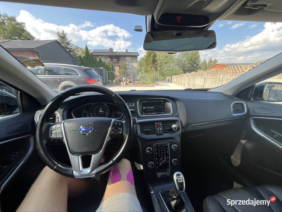 Sprzedam Volvo v40 summum system Start-Stop Motoryzacja Malutkie sprzedam