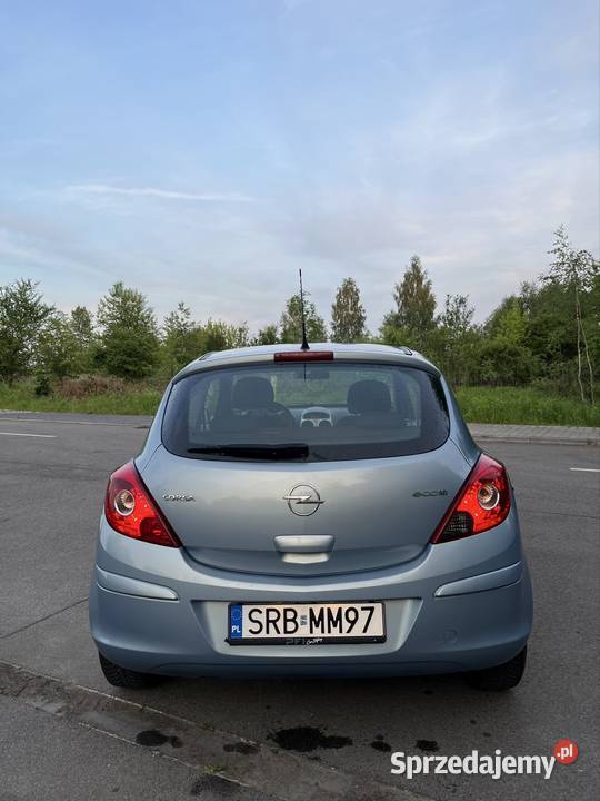 Opel Corsa D 10 16V 2009r 135 stan manualna Siewierz