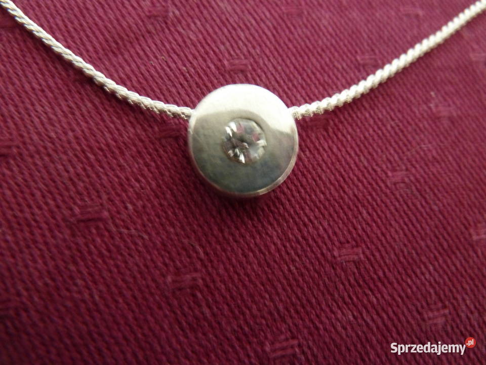 Delikatny krótki łańcuszek z naturalnym jasnym Warszawa