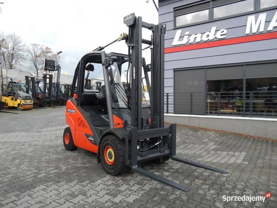 Gazowy wózek widłowy Linde H30T02 Prezsuw boczny Linde Mogilany