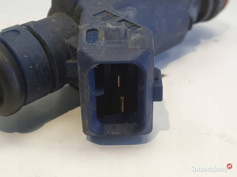 WTRYSKIWACZ Citroen Xsara Picasso 14 8V wtrysk osobowe Wtryskiwacze Chełm