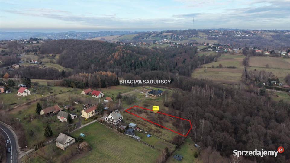 Grunt Wieliczka 2700m2 30m