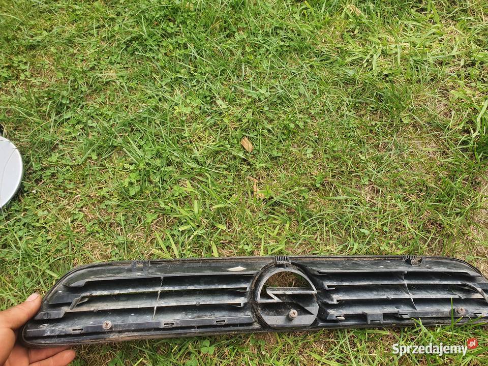 Grill atrapa chłodnicy Opel Astra G II 9809 osobowe małopolskie Kraków