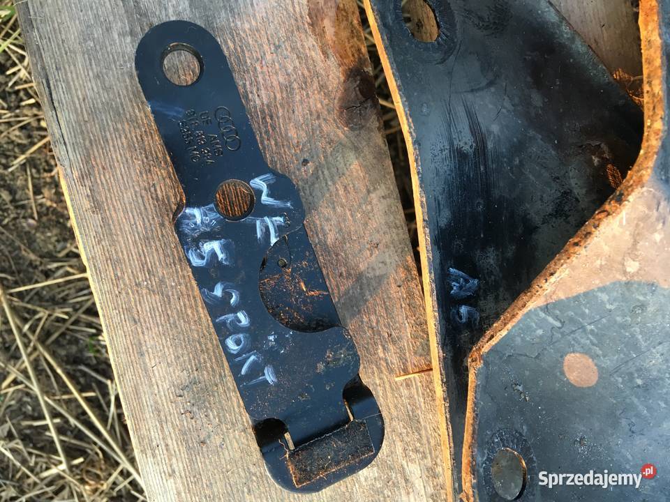 rygiel kanapy tył audi a5 sportback sprzedam