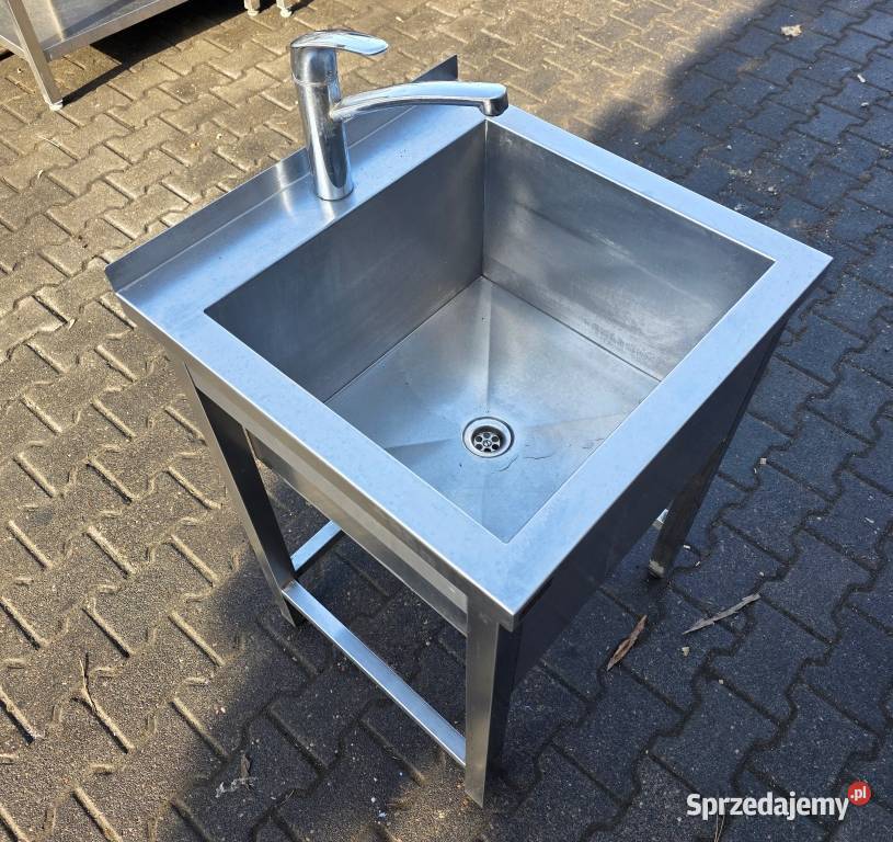 Basen 1 komorowy 606085 M1399 N Nowe Skalmierzyce sprzedam