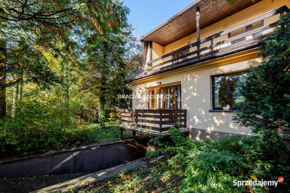 Sprzedaż domu wolnostojącego Kraków Narvik 240 do zamieszkania