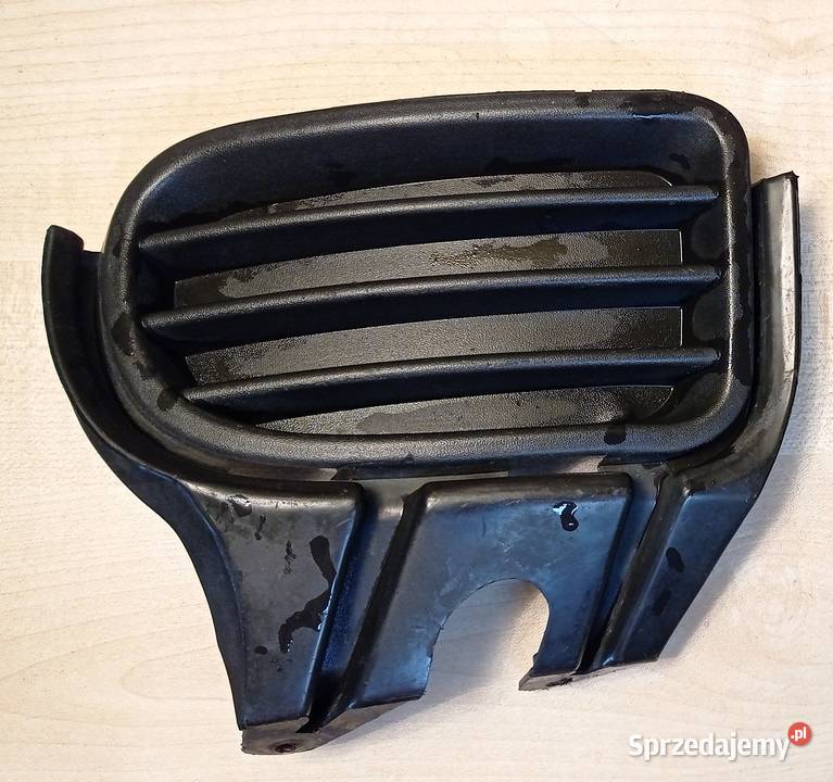 TOYOTA CELICA V 5 Lift kratka zaślepka zderzaka osobowe Bielsko-Biała