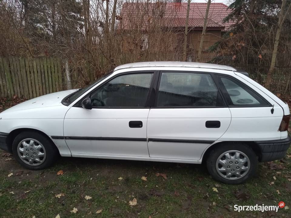 Ładna Astra 17 d mały przebieg hak holowniczy Lubartów sprzedam