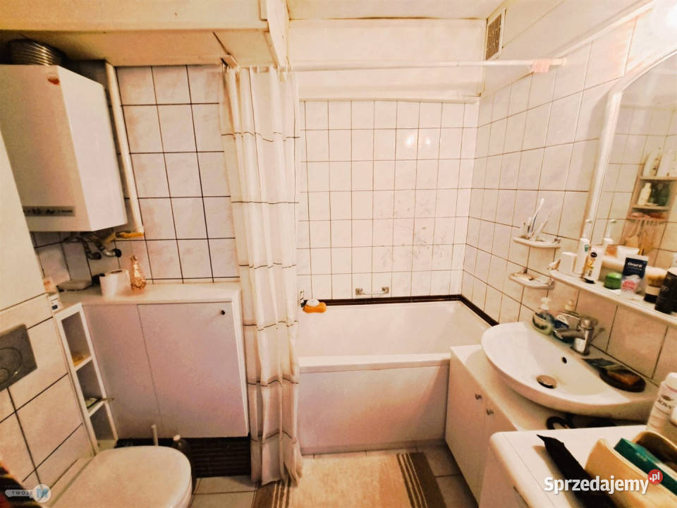 Mieszkanie Kielce 596 metrów 3pokojowe Rok budowy 1974