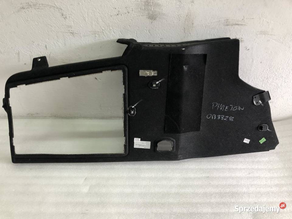 BOCZEK BAGAŻNIKA PRAWY 3D5867428C VW PHAETON
