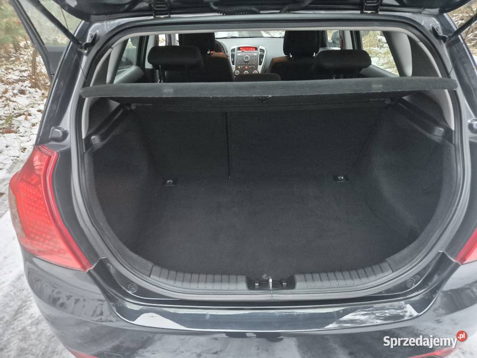 Kia Ceed Lift 14 benzyna 109 146 Super stan łódzkie Skierniewice