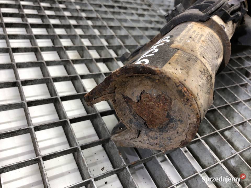 AMORTYZATOR PRAWY PRZÓD ZE SPRĘŻYNĄ MERCEDES