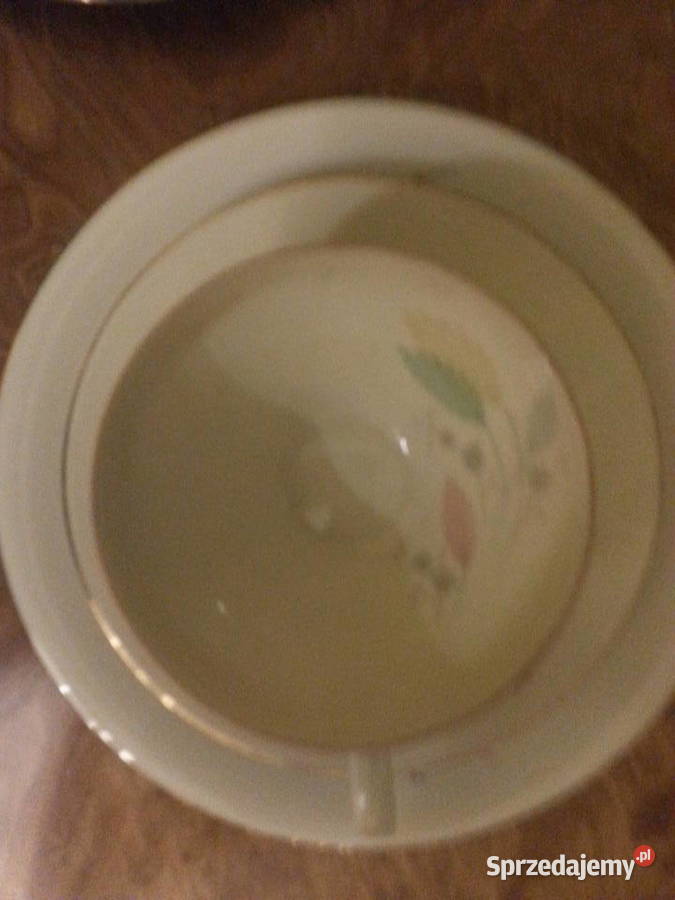 Filizanka bavaria porcelana z talerzykami Olsztyn