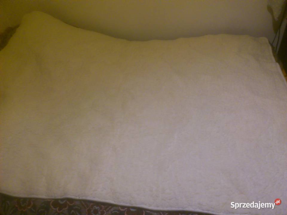 kołdra wełniana WOOLMARK Wellana 200x140dwie Komplety pościeli łódzkie Łódź