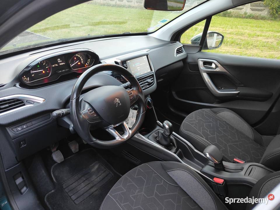 Peugeot 2008 12 benzyna Lift 2017r gniazdo USB sprzedam