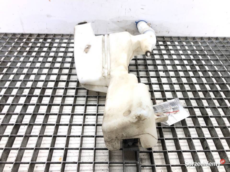 ZBIORNIK SPRYSKIWACZY FORD TRANSIT COURIER Van