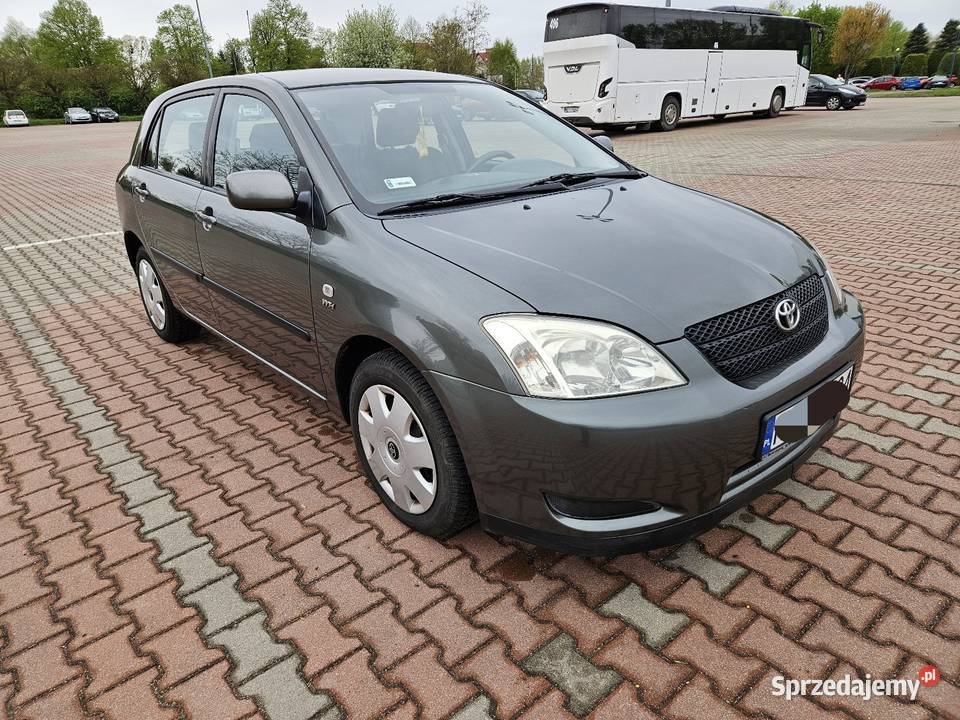 Toyota corolla E12