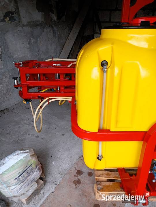 Biardzki zawieszany opryskiwacz 600L Belka 15M Działdowo